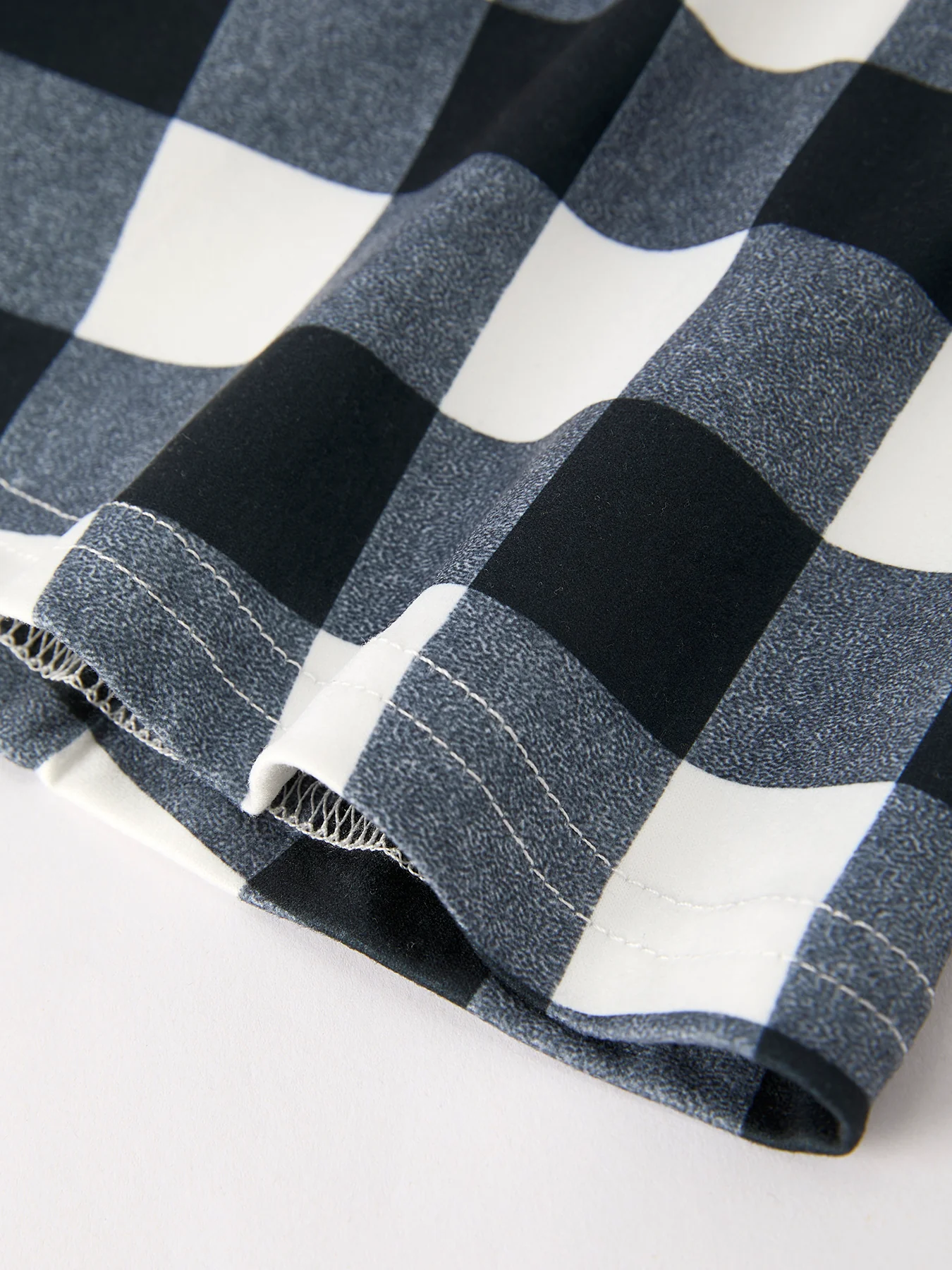 Black And White Checked Girls' Bell-Bottom Pants - Image 4