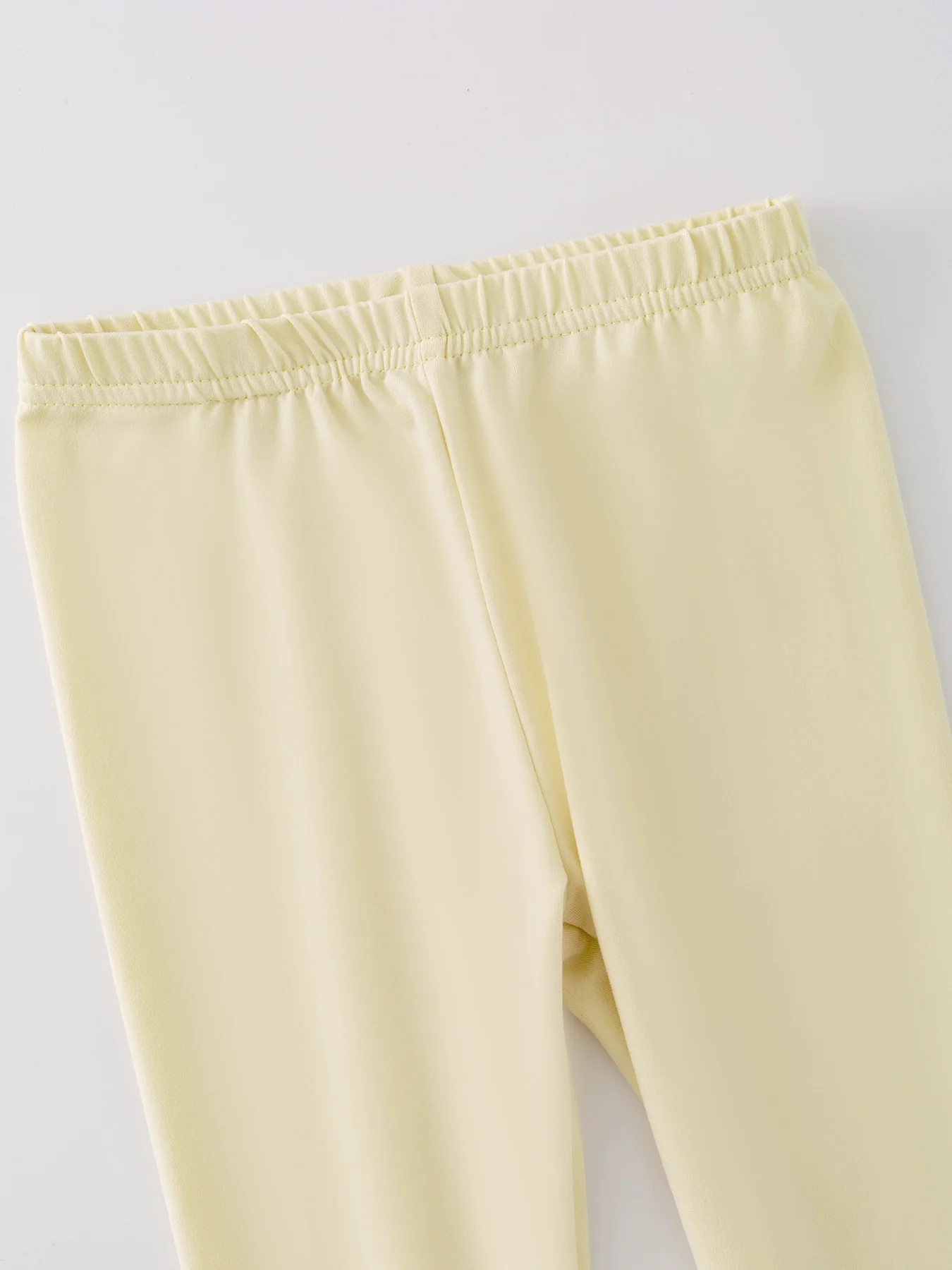 Beige Milk Silk Ruffled Solid Icing Legging - Image 3