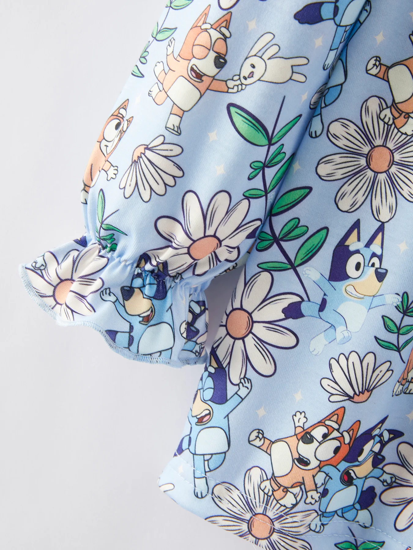 Cartoon Girl Floral Print Outfit Set - Image 3