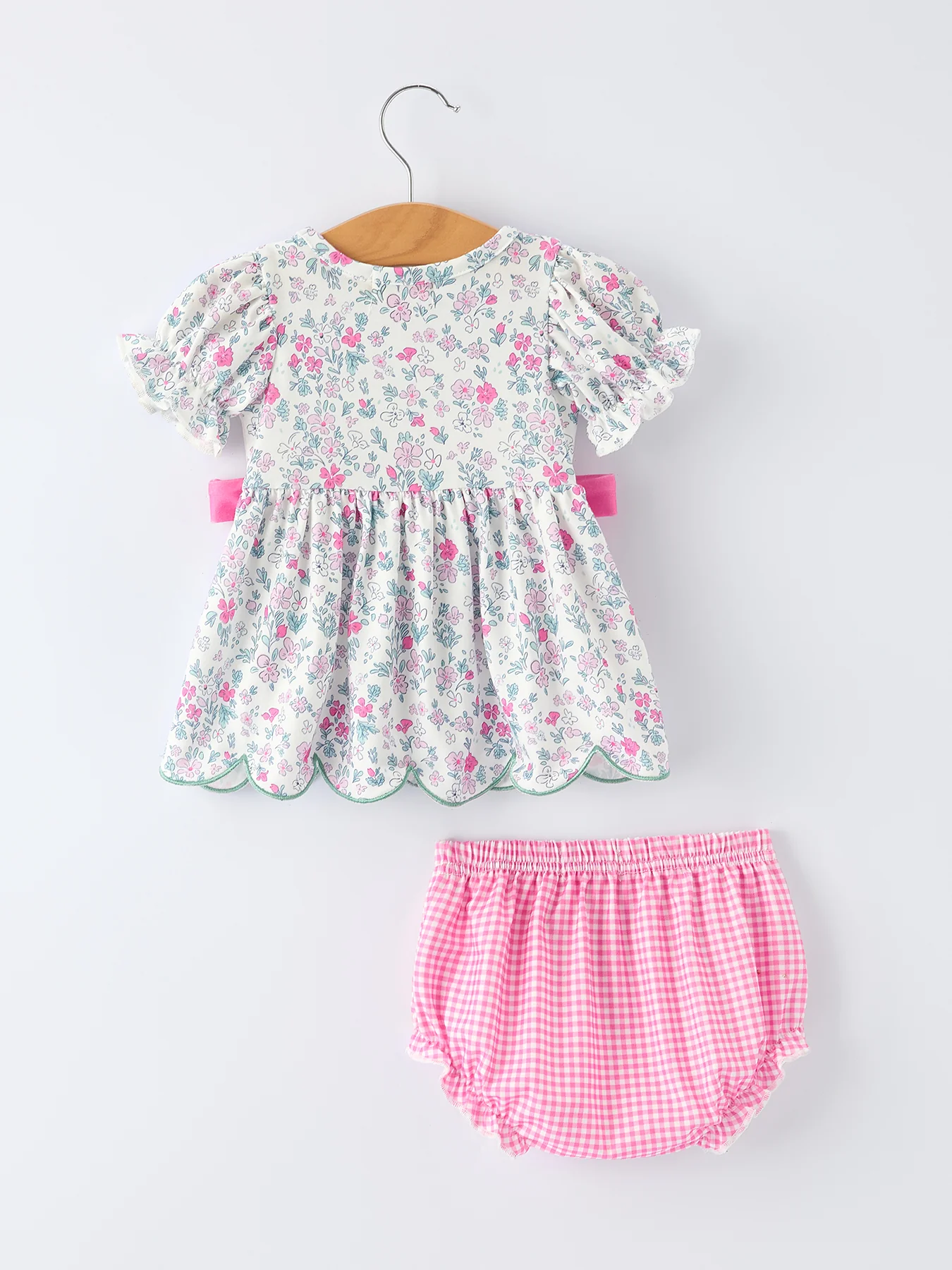 “MAMA'S GIRL” Smocked Baby Girls Bloomer Set - Image 2