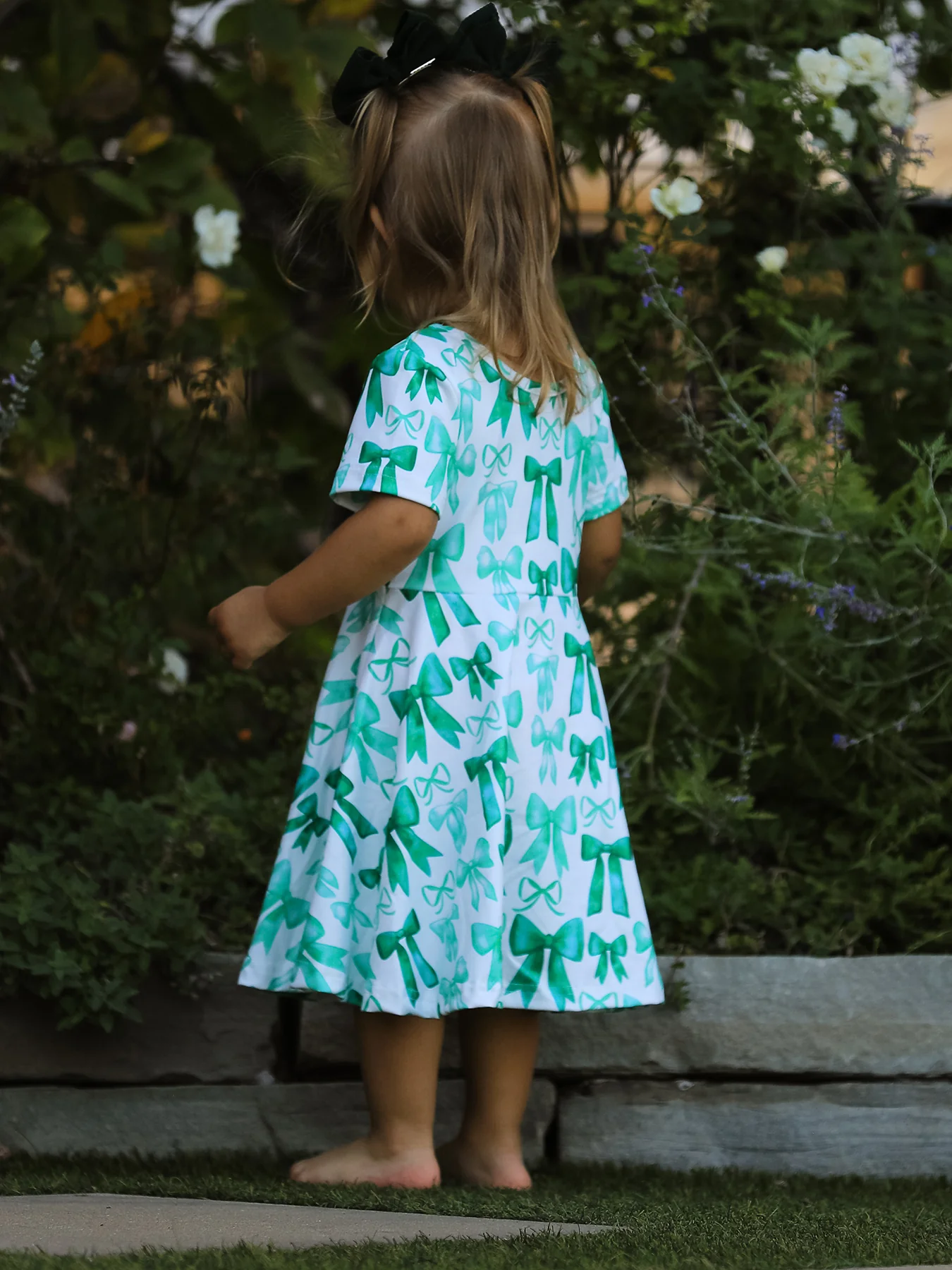 St. Patrick's Day Bow Print  Short Sleeves Girls Dress - Image 4